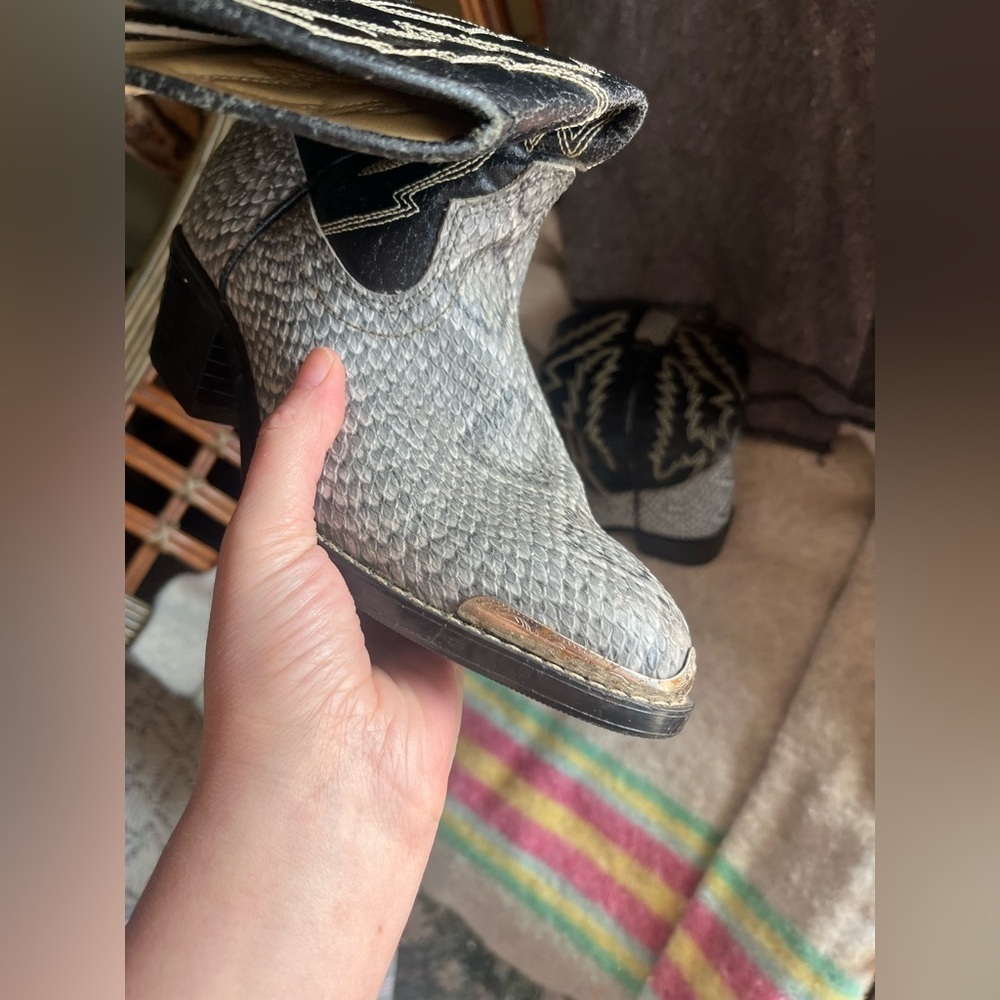 Cowboy Boots - Picture 4 of 4
